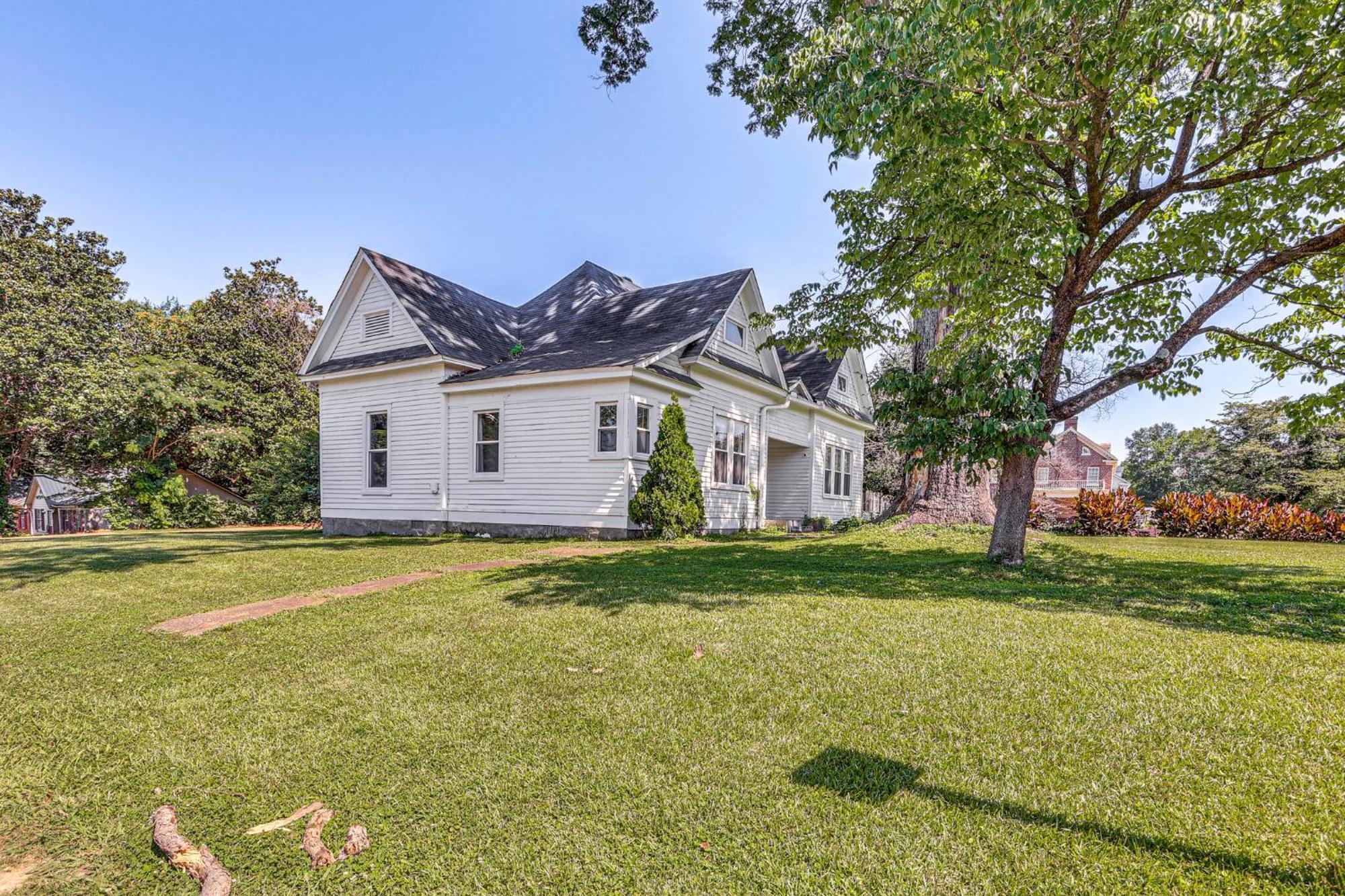 Historic Highland-Game Room & King Beds Entire Home جاكسون المظهر الخارجي الصورة